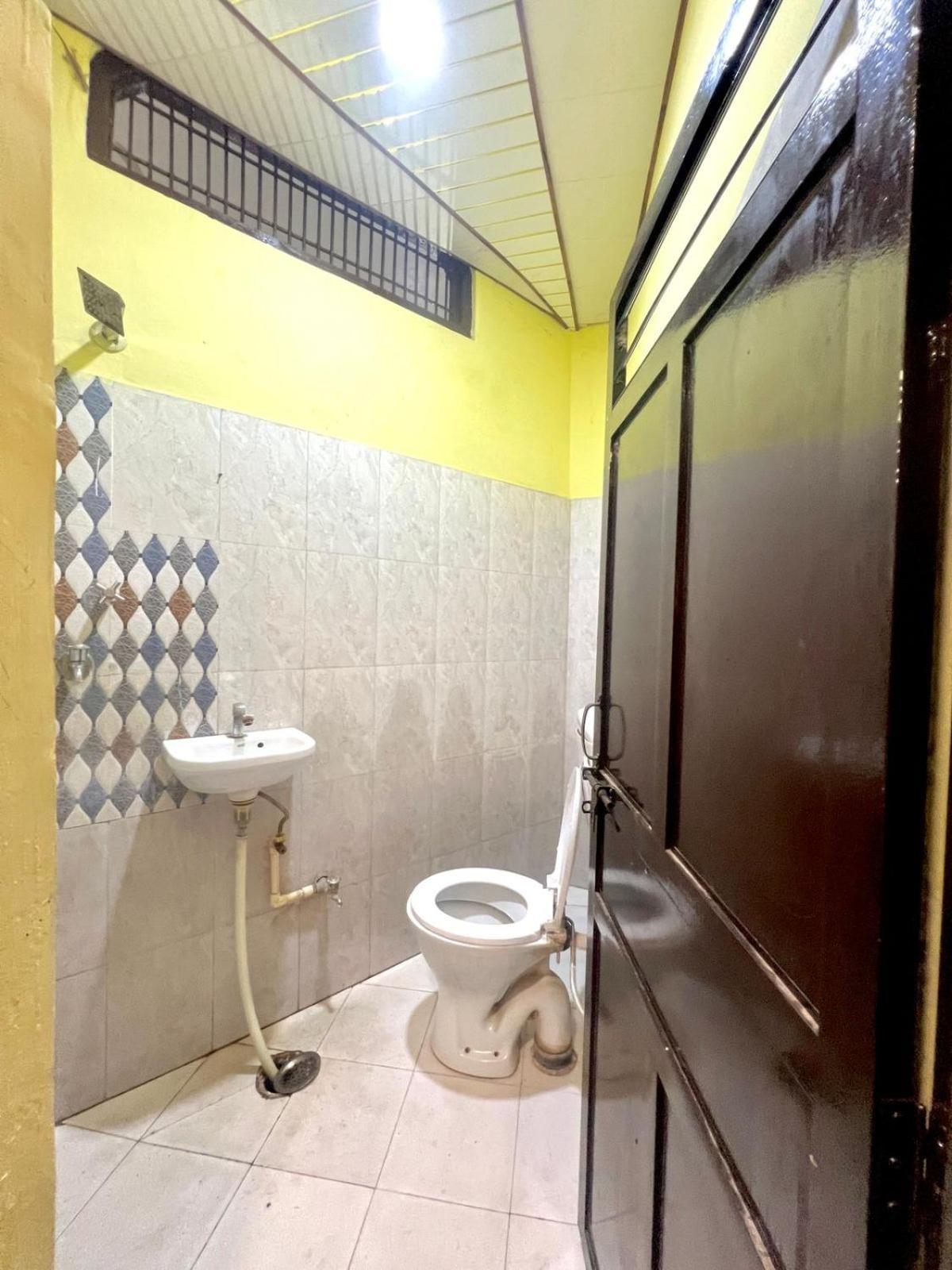 Durga P Guest House Near Harishchandra Ghat Varanasi Exterior foto
